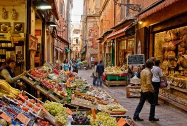 via pescherie vecchie bologna